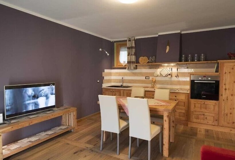 هتل روستایی Agriturismo Gli Elfi