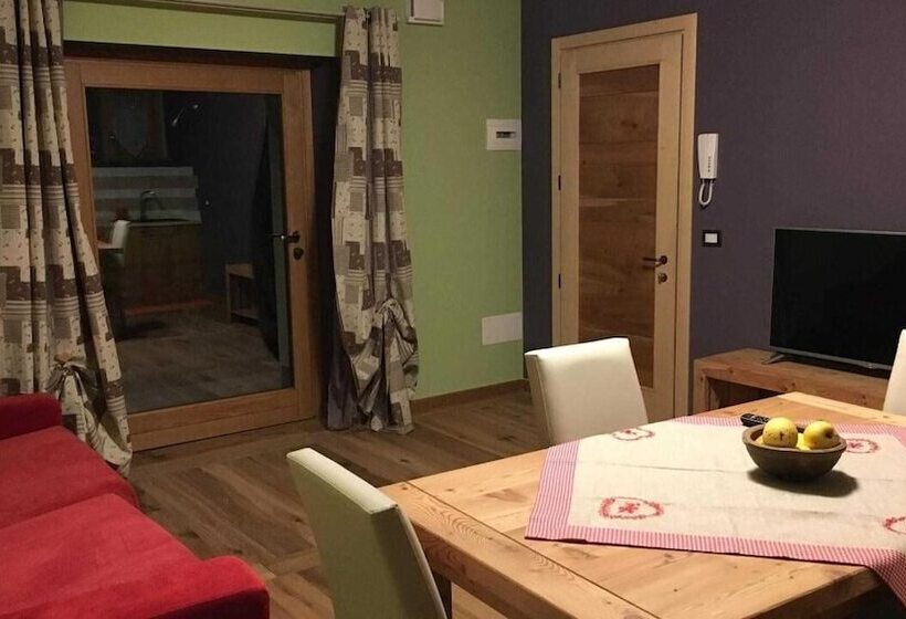 هتل روستایی Agriturismo Gli Elfi