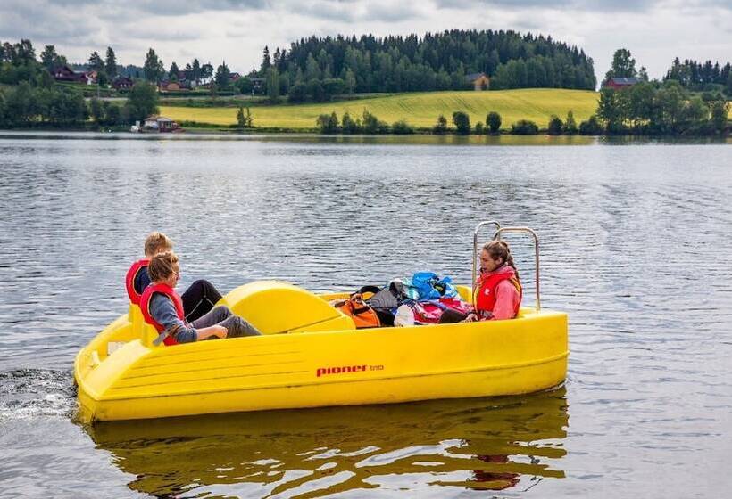 בית מלון כפרי Steinvik Camping