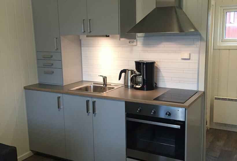 בית מלון כפרי Steinvik Camping