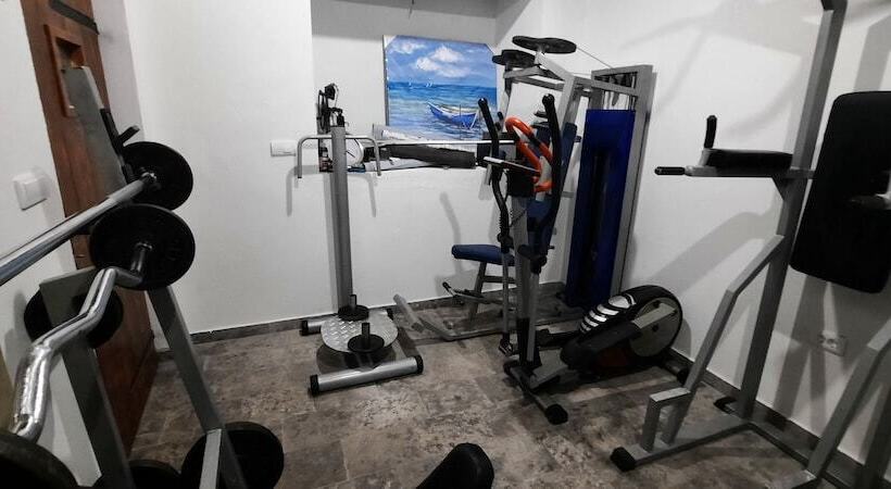 هتل Villa Old Castle