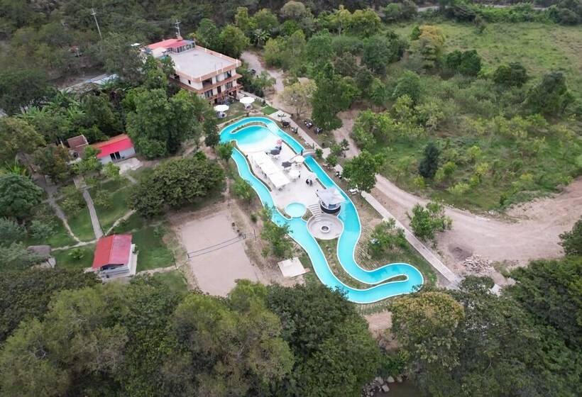 Hotel Zoila S Suite Escape