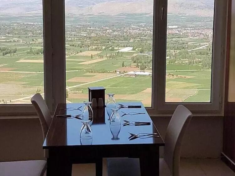 Mavi Sedir Saglik Oteli