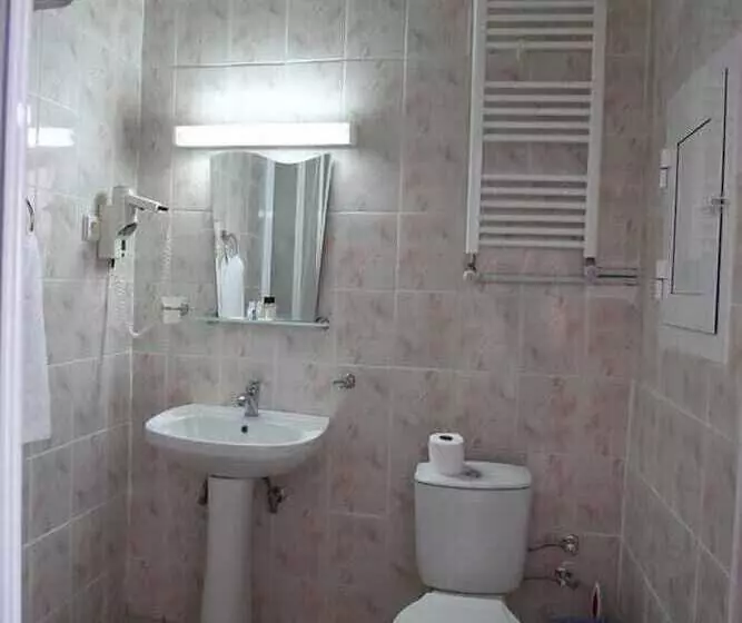 Mavi Sedir Saglik Oteli