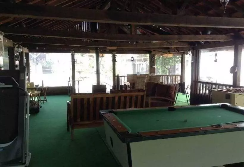 ペンション Sunflower Guest House