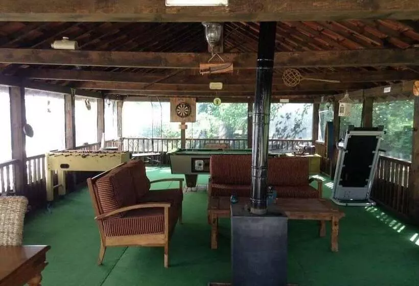 ペンション Sunflower Guest House