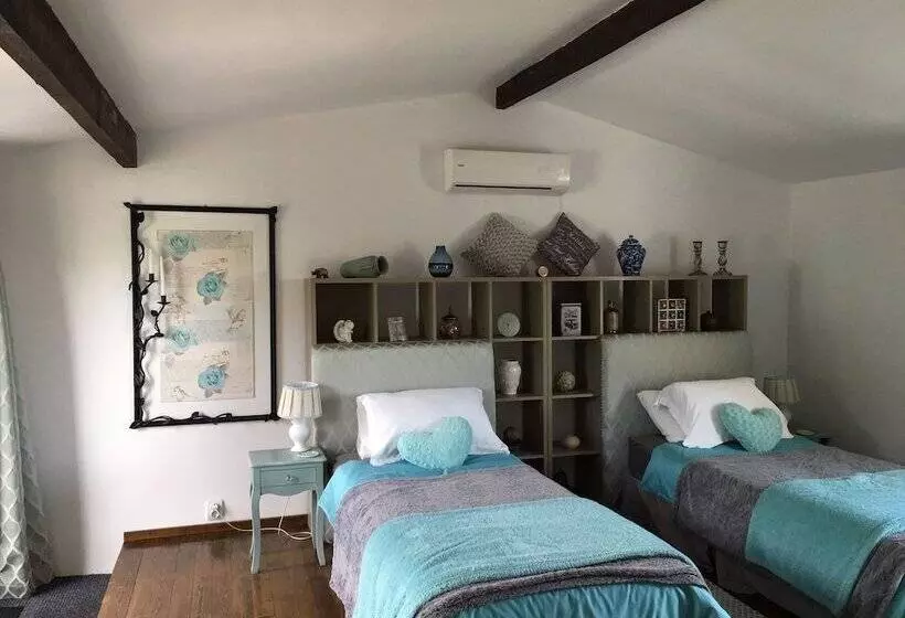 ペンション Sunflower Guest House