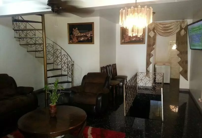 پانسیون Sweets Guest House