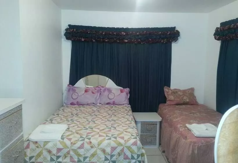 پانسیون Sweets Guest House