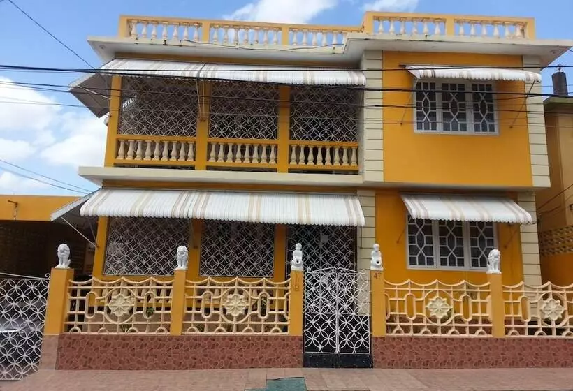 پانسیون Sweets Guest House