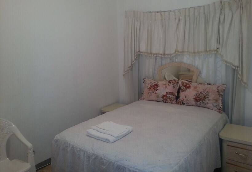 פנסיון Sweets Guest House