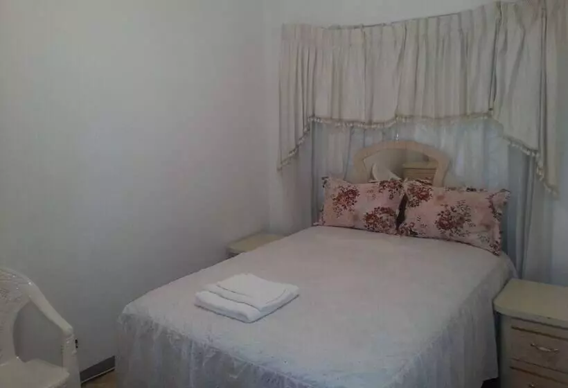 پانسیون Sweets Guest House