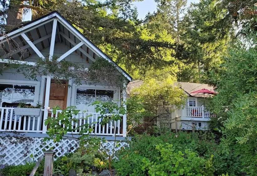 Bay Cottage