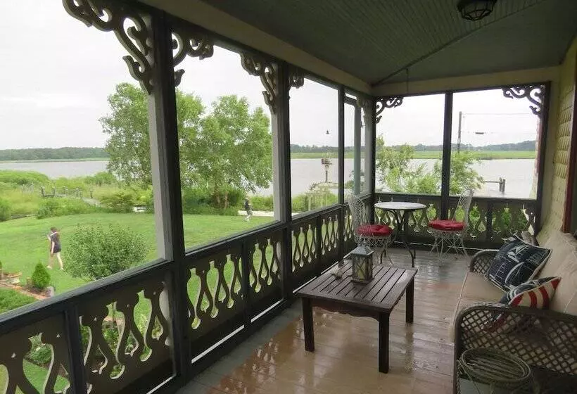 Aamiaismajoitus (B&B) The Whitehaven