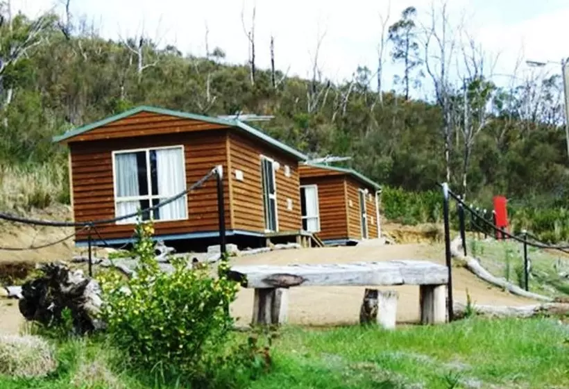 Hobart Bush Cabins