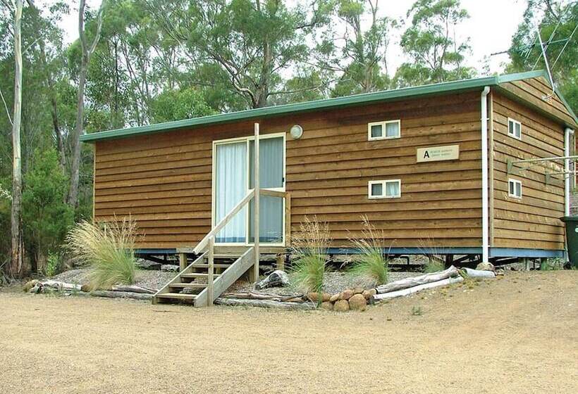 Hobart Bush Cabins
