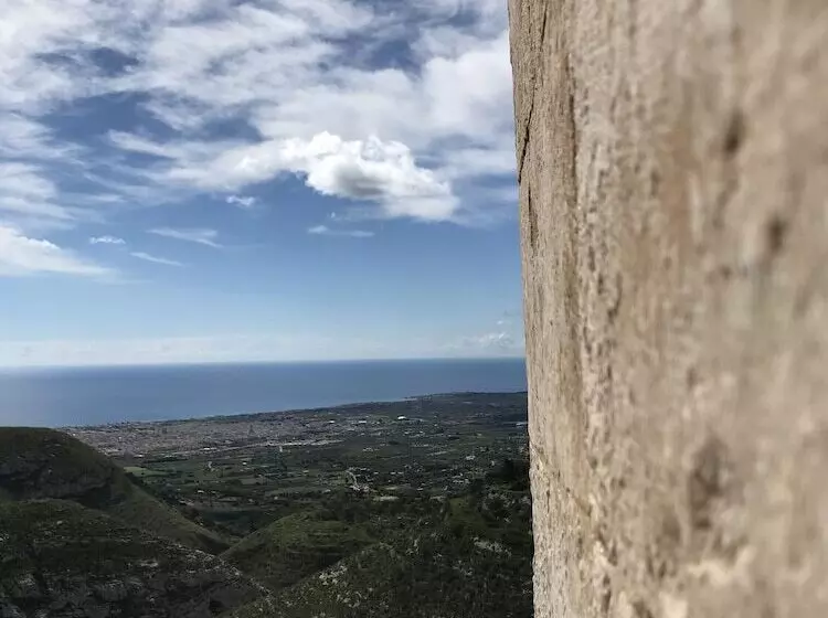ホテル Eremo Madonna Delle Grazie