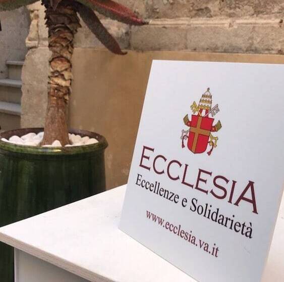 فندق Eremo Madonna Delle Grazie