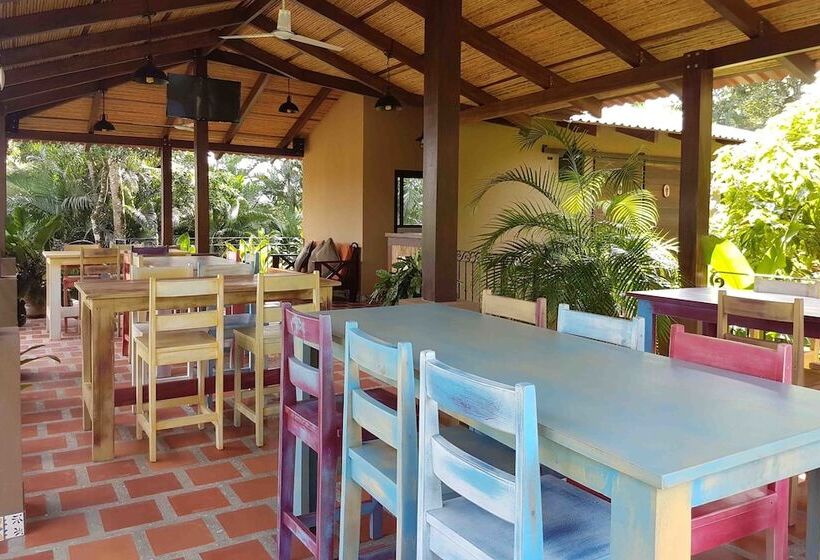 בית מלון כפרי La Finca Lodge