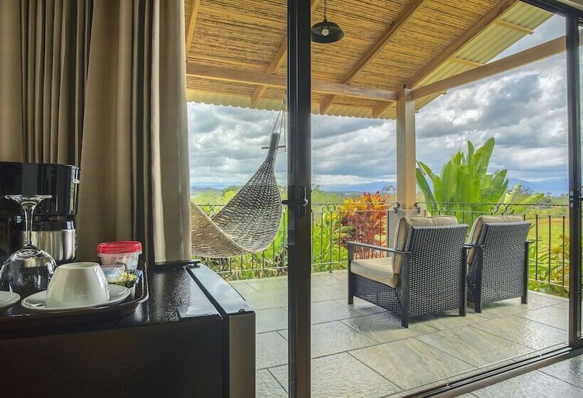 בית מלון כפרי La Finca Lodge