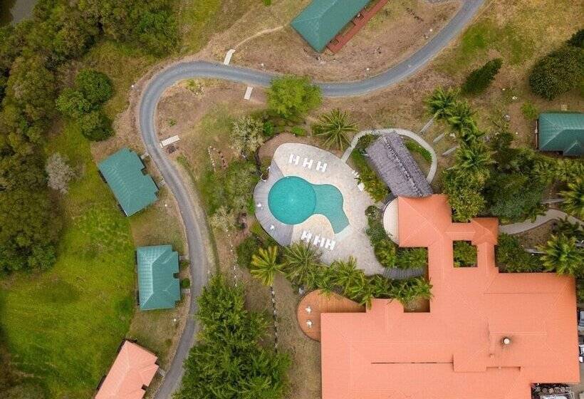 هتل Rivland Resort