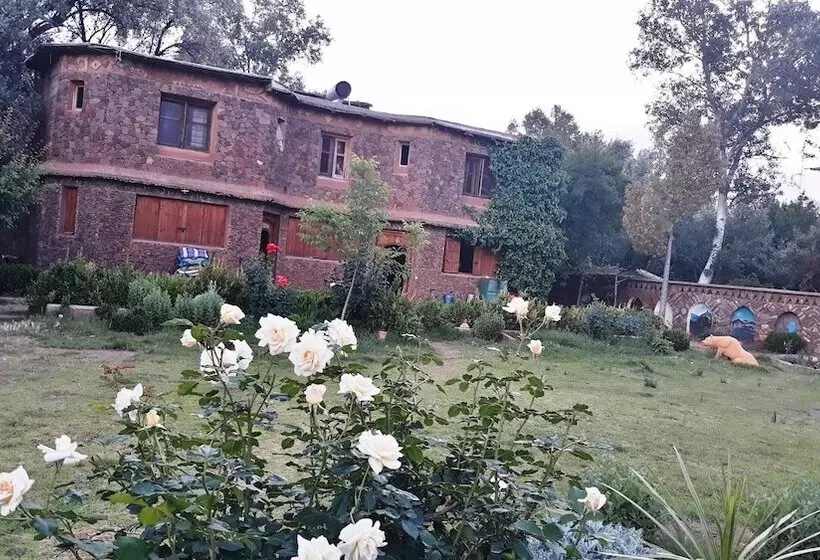 Majatalo Ecolodge Tamount