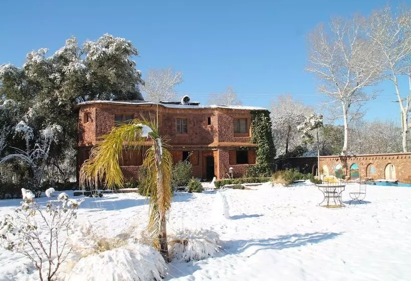 Majatalo Ecolodge Tamount