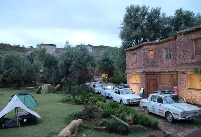 Majatalo Ecolodge Tamount