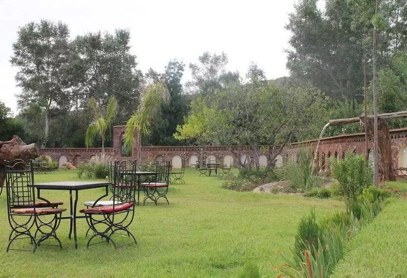 Majatalo Ecolodge Tamount