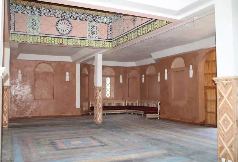 Majatalo Ecolodge Tamount