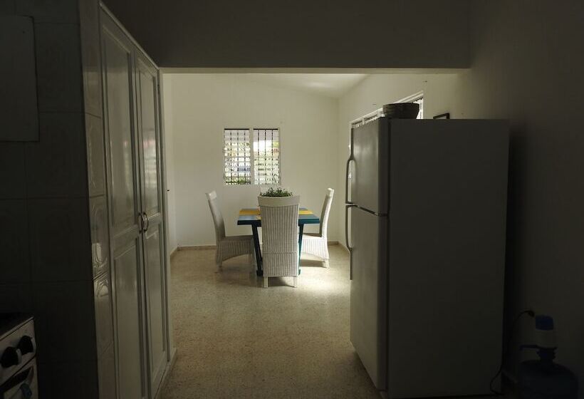 פנסיון Puerto Plata Beach Hostel