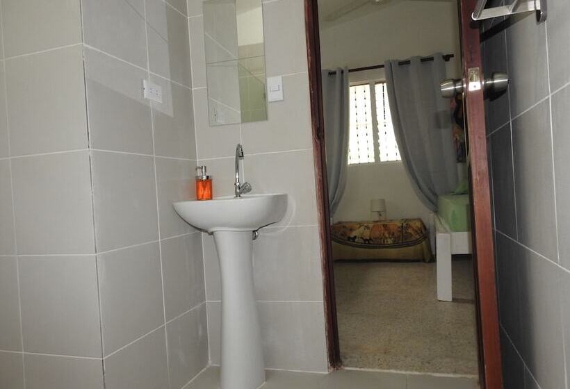 פנסיון Puerto Plata Beach Hostel