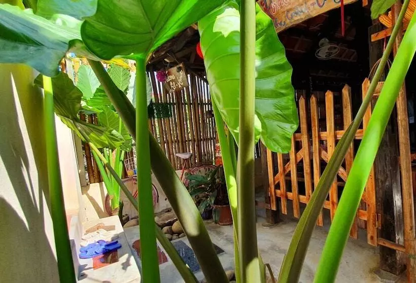 پانسیون Queen Ponaland Homestay