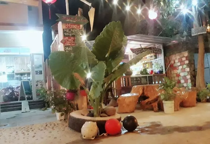 پانسیون Queen Ponaland Homestay