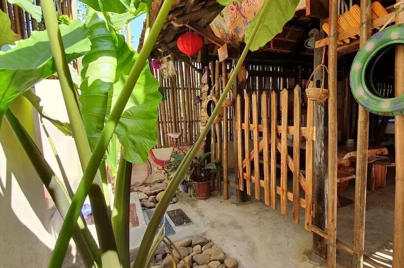 پانسیون Queen Ponaland Homestay