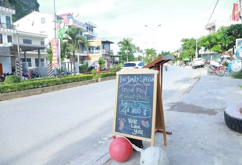 پانسیون Queen Ponaland Homestay
