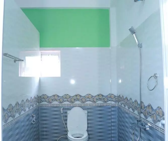 پانسیون Queen Ponaland Homestay