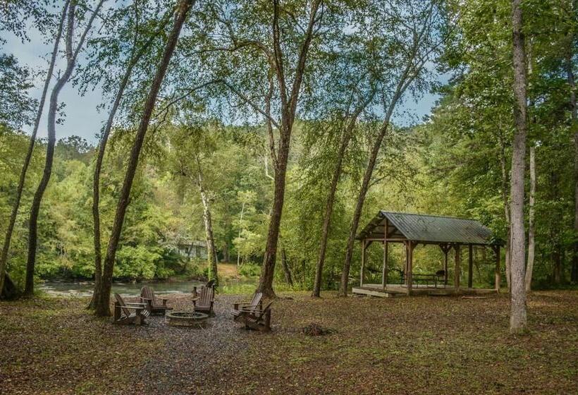 Run About Trout Lodge