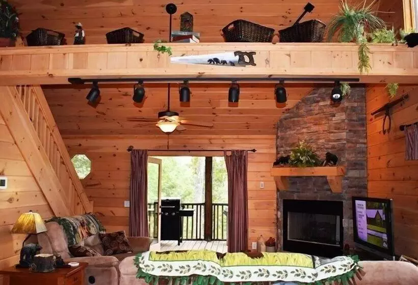 The Three Bear Lodge In Blue Ridge