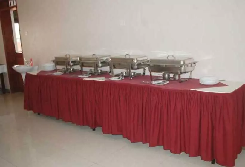 Tj Global Hotel Kasese