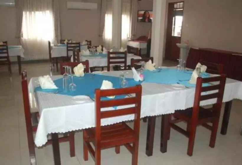 Tj Global Hotel Kasese