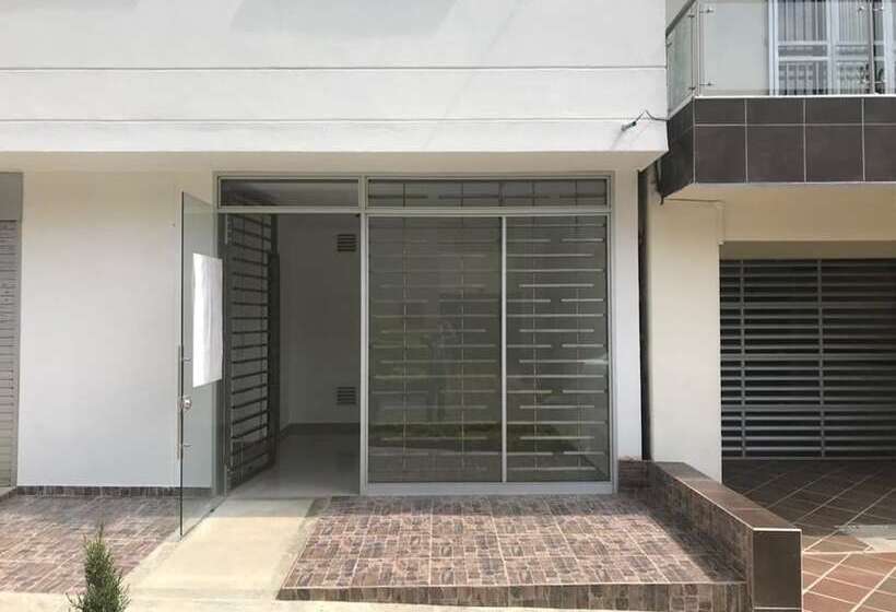 Aparta Hotel Santana