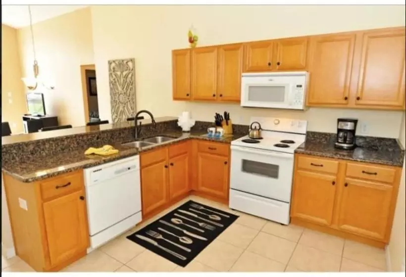 Aviana Resort Home 4bd/2baph Rav4101