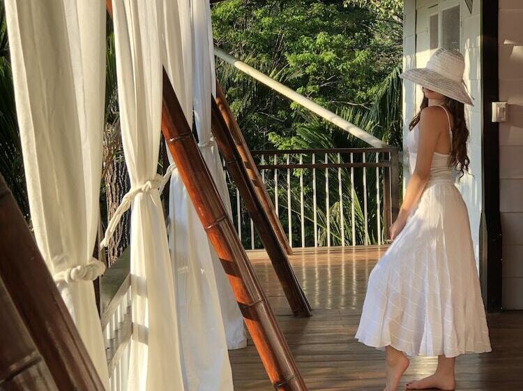 Ballena Dorada Hotel Boutique