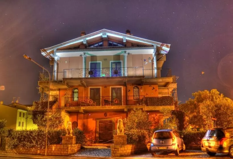 Aamiaismajoitus (B&B) Guest House Qui Dormì L Etrusco