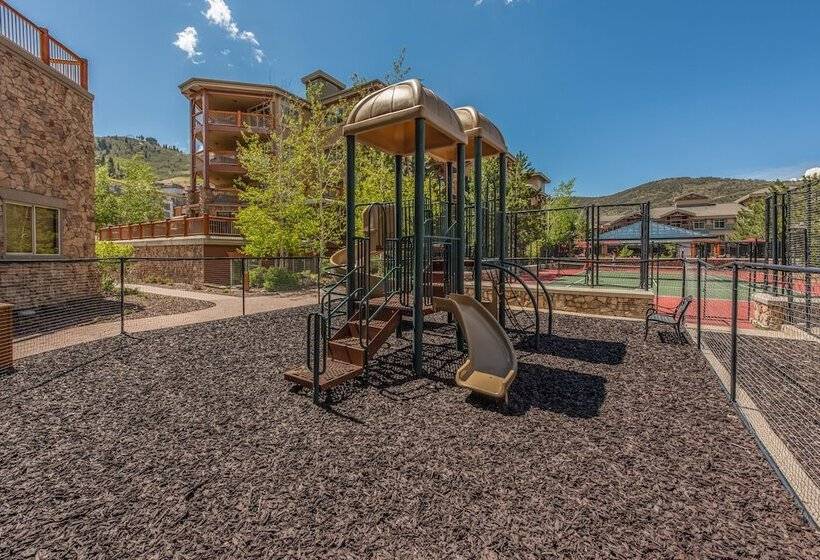 Canyons Village Condos By All Seasons Resort Lodging