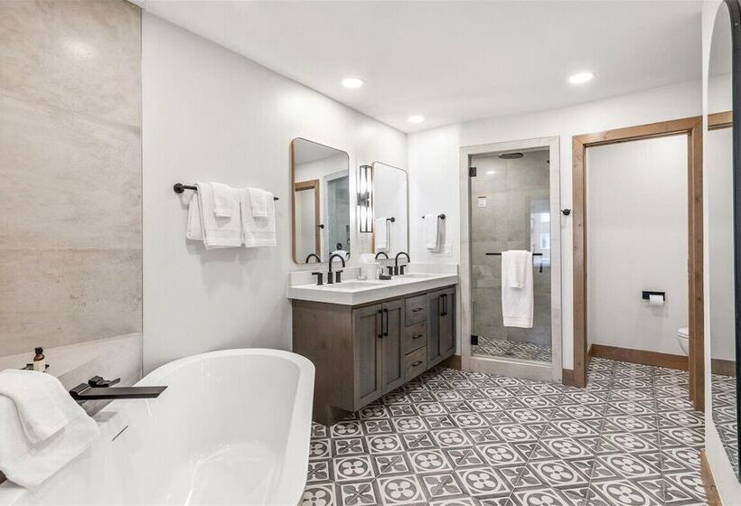 Canyons Village Condos By All Seasons Resort Lodging