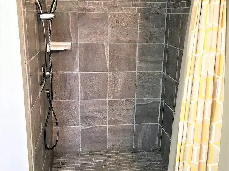 China Creek Cottages