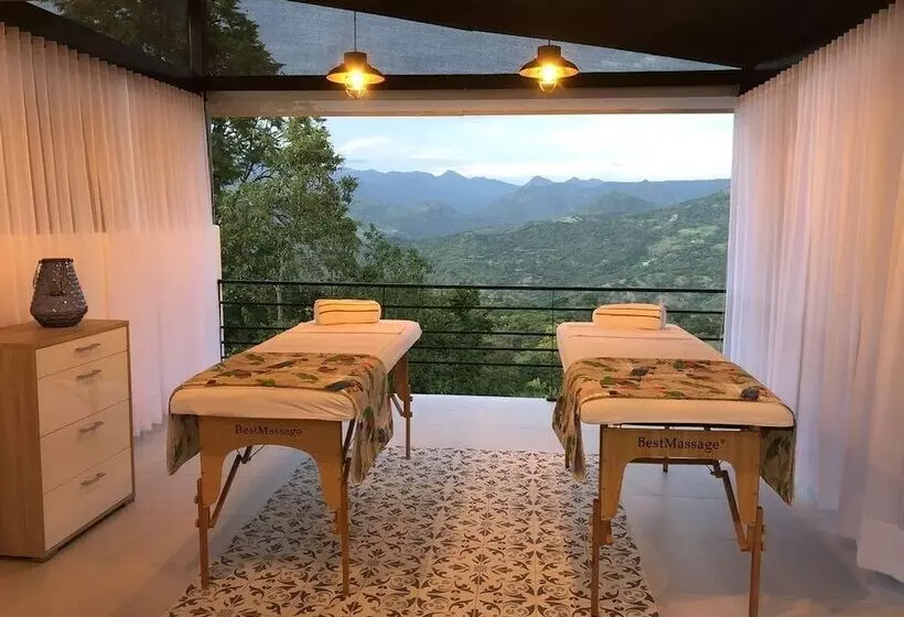 Gyrola Birding Hotel Boutique & Spa