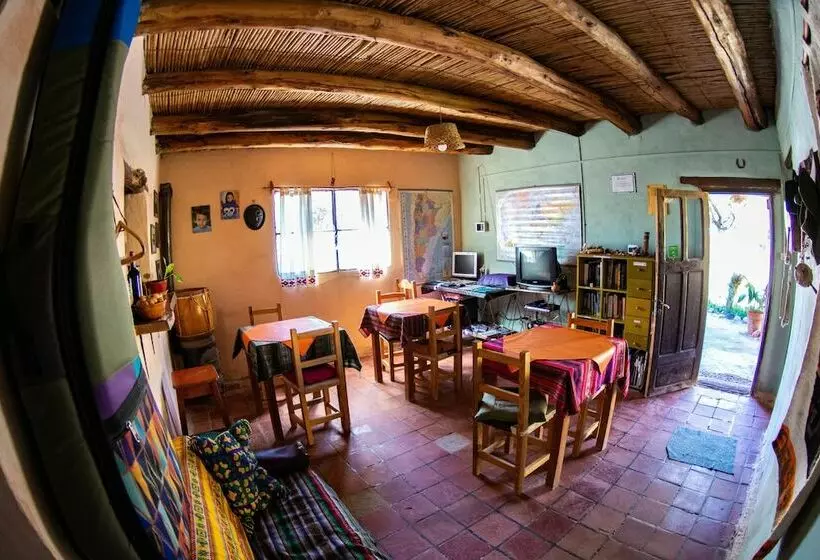 簡易ホテル Casa Amancay